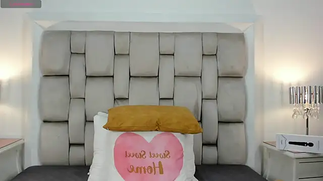 frehia dimou online show from October 9, 10:46 am