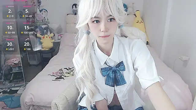 Snapshot of stupidcat5227 chatting on October 26, 7:03 am stupidcat5227 online show from October 26, 7:03 am