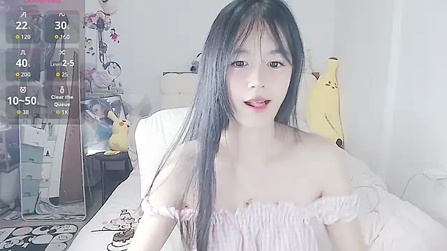 Snapshot of stupidcat5227 chatting on October 30, 1:45 pm stupidcat5227 online show from October 30, 1:45 pm