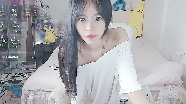 Snapshot of stupidcat5227 chatting on October 31, 2:34 am stupidcat5227 online show from October 31, 2:34 am