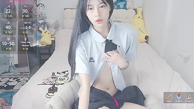 Snapshot of stupidcat5227 chatting on November 1, 7:21 am stupidcat5227 online show from November 1, 7:21 am