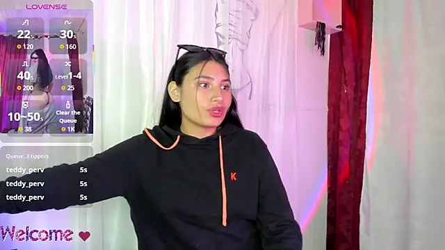 Snapshot of Linda_andrew chatting on September 30, 7:08 pm Linda andrew online show from September 30, 7:08 pm