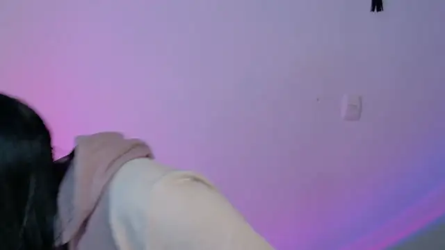 Linda andrew online show from February 28, 4:19 pm