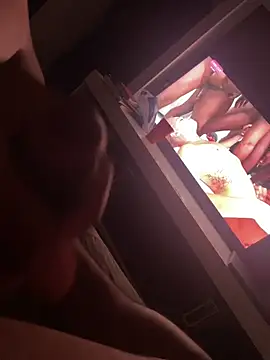 Snapshot of alanjordan100 chatting on March 27, 1:33 am alanjordan100 online show from March 27, 1:33 am