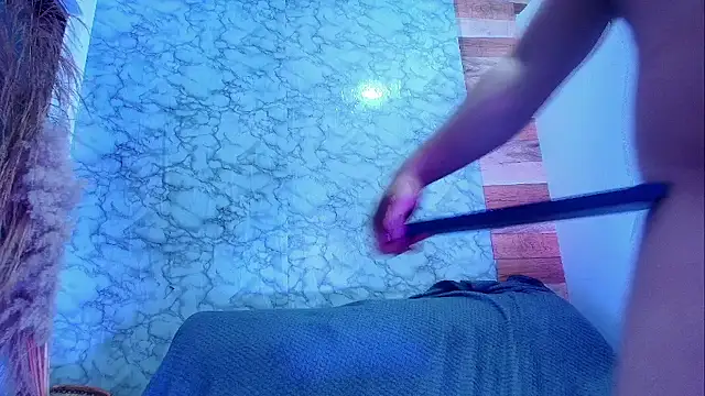 Snapshot of naomi_campbel_ chatting on February 21, 8:32 pm naomi campbel online show from February 21, 8:32 pm