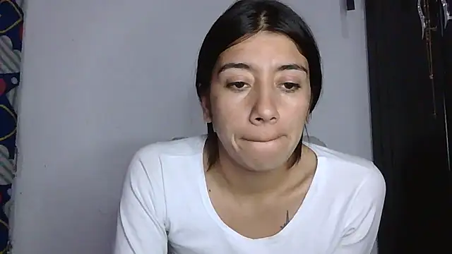 Madow Lu online show from November 1, 12:12 am