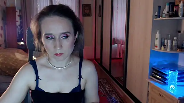 Snapshot of ClassyInna chatting on October 29, 9:44 am ClassyInna online show from October 29, 9:44 am