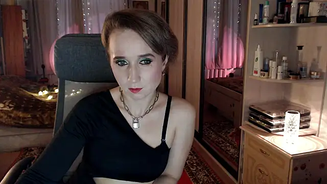 Snapshot of ClassyInna chatting on October 30, 6:48 am ClassyInna online show from October 30, 6:48 am