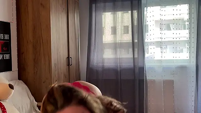 ScarlettSmithX online show from June 21, 4:26 am