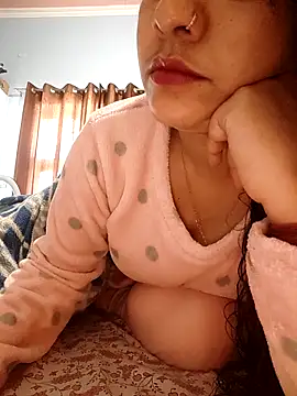 Snapshot of CUTE-PX chatting on February 13, 5:25 am CUTE-PX online show from February 13, 5:25 am