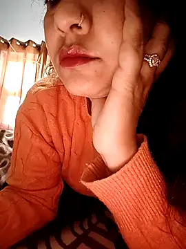 Snapshot of CUTE-PX chatting on February 17, 10:34 am CUTE-PX online show from February 17, 10:34 am