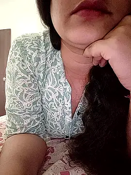 Snapshot of CUTE-PX chatting on March 11, 10:32 am CUTE-PX online show from March 11, 10:32 am