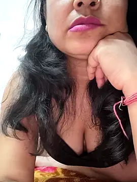 Snapshot of CUTE-PX chatting on April 26, 4:04 pm CUTE-PX online show from April 26, 4:04 pm