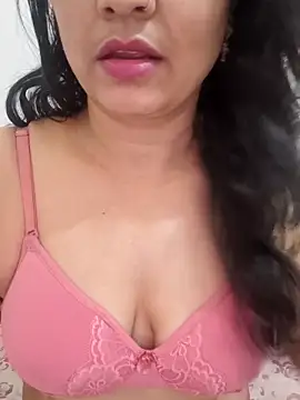 Snapshot of CUTE-PX chatting on May 10, 5:23 am CUTE-PX online show from May 10, 5:23 am