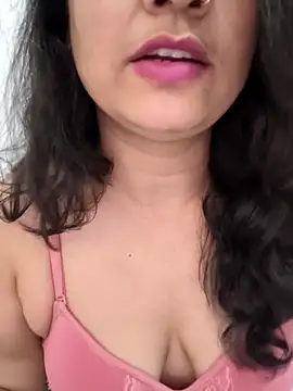 Snapshot of CUTE-PX chatting on May 21, 5:03 am CUTE-PX online show from May 21, 5:03 am