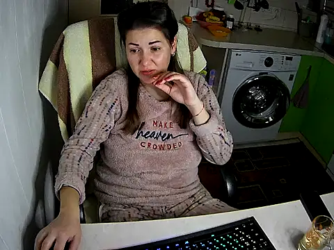 Snapshot of Adda1205 chatting on December 3, 11:14 pm Adda1205 online show from December 3, 11:14 pm