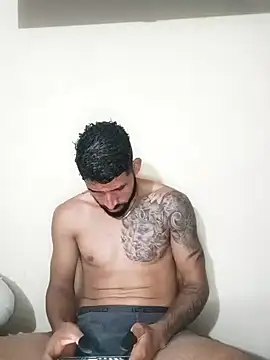 Snapshot of Alexsexygamer chatting on September 18, 1:13 pm Alexsexygamer online show from September 18, 1:13 pm