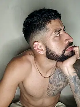 Snapshot of Alexsexygamer chatting on September 21, 11:50 pm Alexsexygamer online show from September 21, 11:50 pm