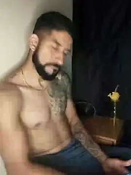 Snapshot of Alexsexygamer chatting on September 30, 1:10 am Alexsexygamer online show from September 30, 1:10 am