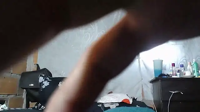 Snapshot of CataleyaRosee chatting on March 20, 6:40 am CataleyaRosee online show from March 20, 6:40 am