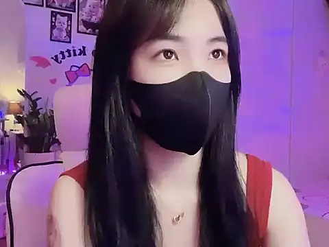 keelinnn19 online show from October 2, 9:44 pm