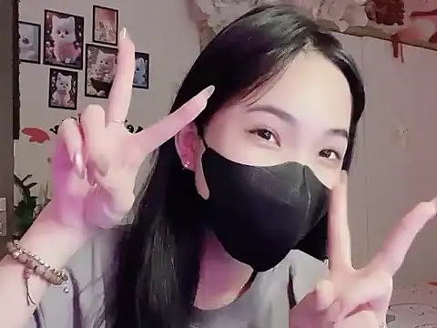 keelinnn19 online show from October 17, 7:05 pm