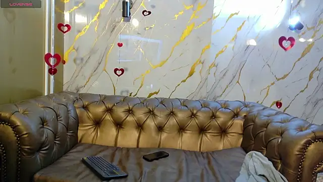 Snapshot of angeles_azul chatting on February 16, 1:40 pm angeles azul online show from February 16, 1:40 pm