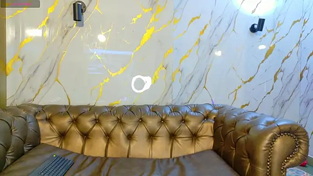 Snapshot of angeles_azul chatting on February 22, 3:43 pm angeles azul online show from February 22, 3:43 pm