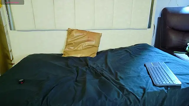 Snapshot of angeles_azul chatting on March 9, 1:04 pm angeles azul online show from March 9, 1:04 pm