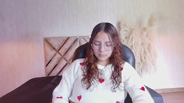 Snapshot of angeles_azul chatting on March 30, 4:19 pm angeles azul online show from March 30, 4:19 pm