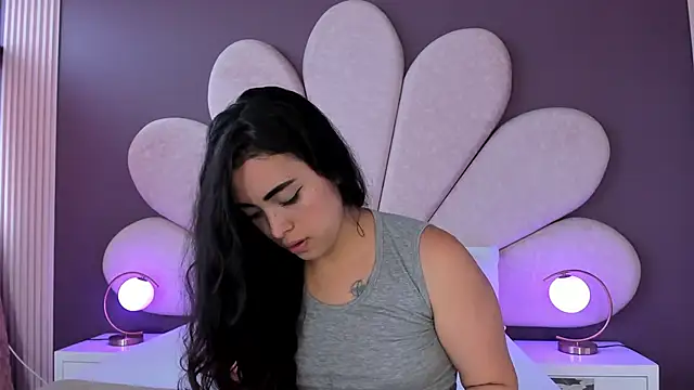 Snapshot of NickandAbby_ chatting on October 16, 1:01 pm NickandAbby online show from October 16, 1:01 pm