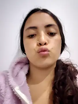 Snapshot of NickandAbby_ chatting on October 19, 12:39 pm NickandAbby online show from October 19, 12:39 pm