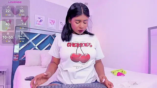 Snapshot of meloody7 chatting on September 29, 11:37 am meloody7 online show from September 29, 11:37 am