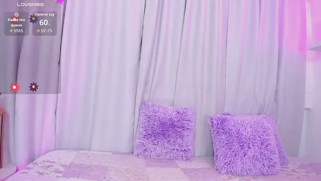 Snapshot of meloody7 chatting on March 28, 3:28 am meloody7 online show from March 28, 3:28 am