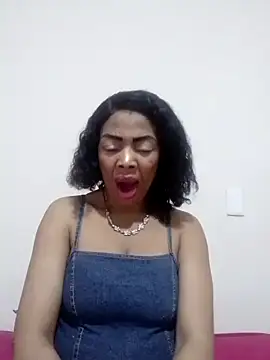 SEXYMOANSXX online show from September 30, 7:13 am