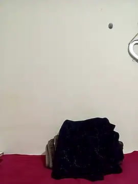 Snapshot of SEXYMOANSXX chatting on April 5, 2:25 pm SEXYMOANSXX online show from April 5, 2:25 pm
