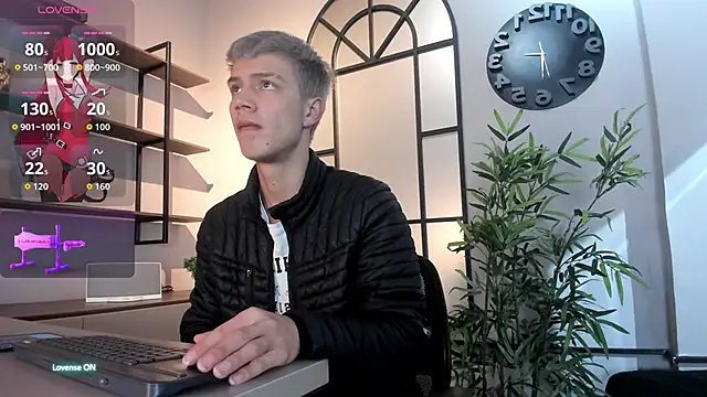 Snapshot of nicktorn chatting on October 13, 12:16 pm nicktorn online show from October 13, 12:16 pm