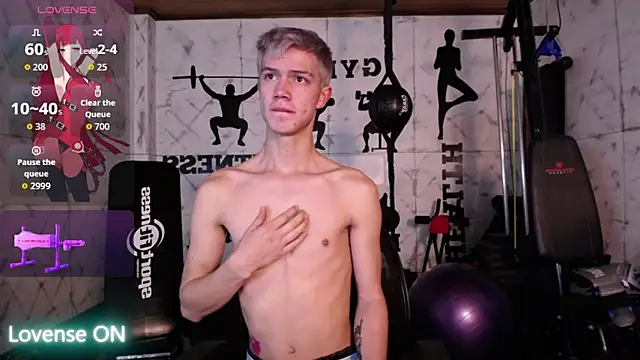 Snapshot of nicktorn chatting on October 20, 12:16 pm nicktorn online show from October 20, 12:16 pm