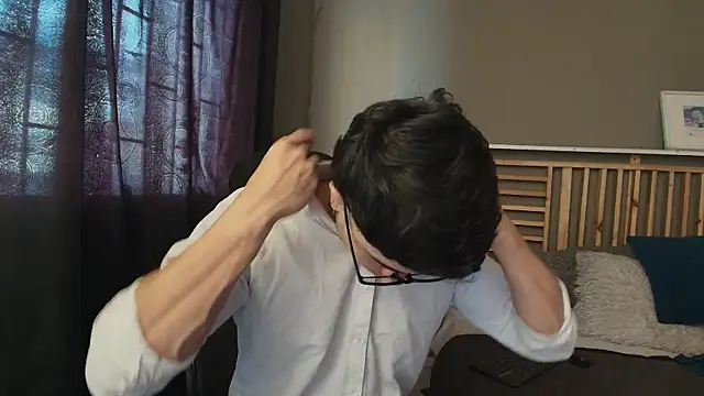 PaulEvens online show from March 25, 1:39 pm