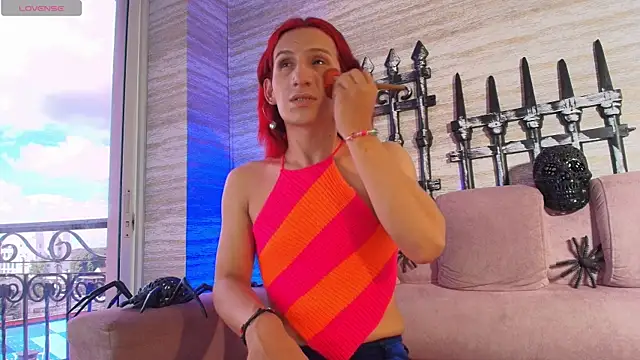 venus firekiss online show from October 27, 6:45 pm