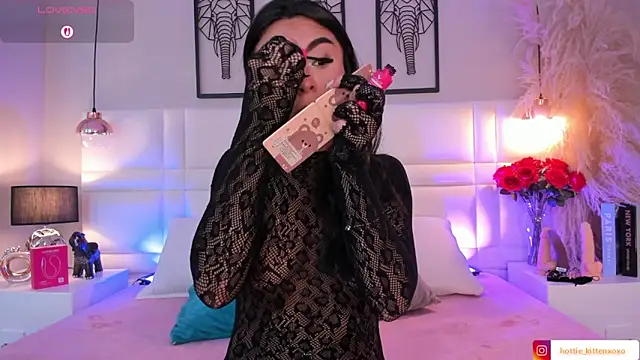 Viollet xoxo online show from November 11, 8:31 pm