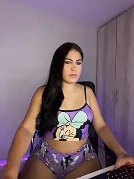 OriannaLuna online show from October 17, 12:01 am