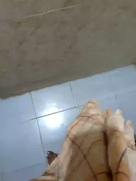 Snapshot of Corporatecouple chatting on November 10, 2:27 pm Corporatecouple online show from November 10, 2:27 pm