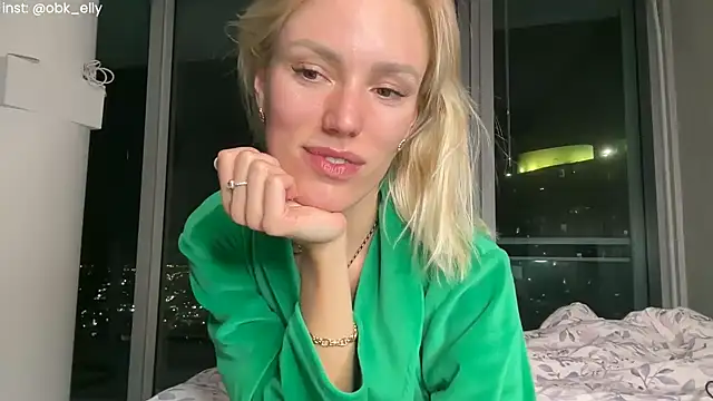 Snapshot of Ohbabykelly chatting on February 11, 1:43 am Ohbabykelly online show from February 11, 1:43 am