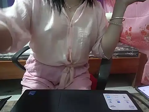 Xue weng online show from March 27, 2:06 am