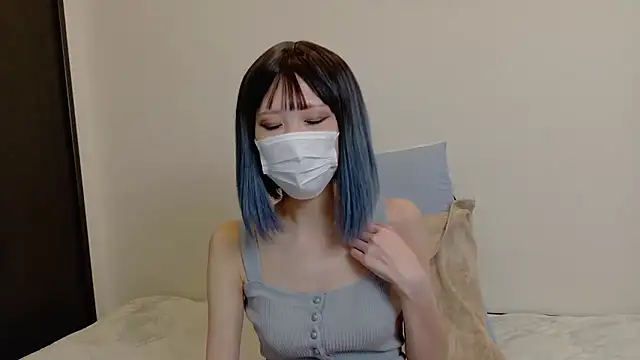 sarina at online show from May 11, 4:29 am