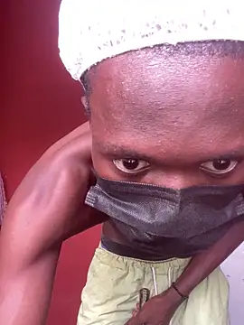 Snapshot of Jaydemasked chatting on March 4, 9:59 am Jaydemasked online show from March 4, 9:59 am