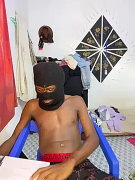 Snapshot of Jaydemasked chatting on March 17, 11:35 am Jaydemasked online show from March 17, 11:35 am