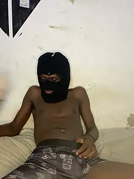 Snapshot of Jaydemasked chatting on March 27, 1:00 am Jaydemasked online show from March 27, 1:00 am