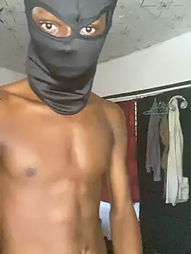 Snapshot of Jaydemasked chatting on May 5, 11:07 am Jaydemasked online show from May 5, 11:07 am